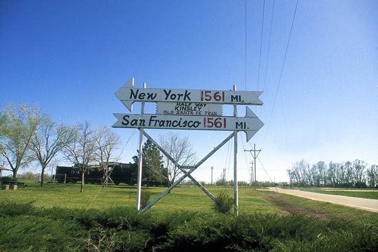 Santa Fe Trail halfway marker at Kinsley, Edwards County, Kansas