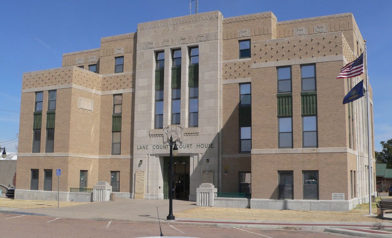 Lane County Courthouse in Dighton, Kansas, seen from the southwest
