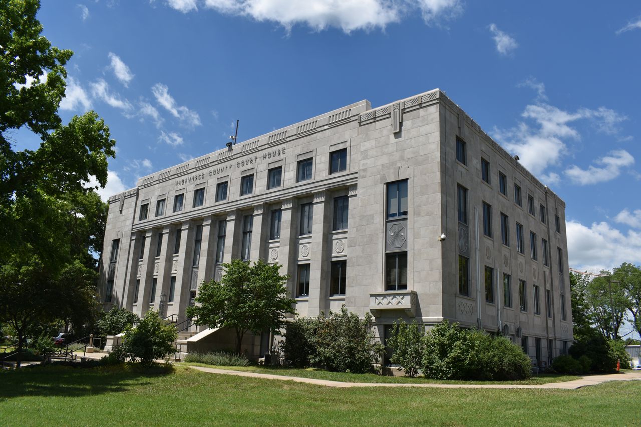 Wabaunsee County Courthouse in Alma, Kansas